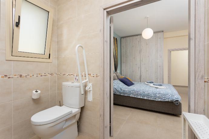 En suite bathroom on ground floor with shower . - Villa Christel . (Photo Gallery) }}