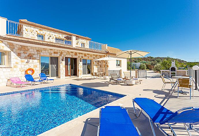 Beautiful villa with private pool and terrace . - Villa Christel . (Galerie de photos) }}