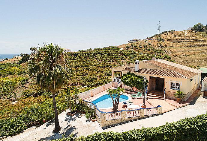 Aerial view of the villa  . - El Fraile . (Photo Gallery) }}