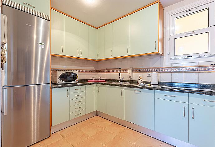 Equipped kitchen . - Villa Mariposa . (Fotogalerie) }}