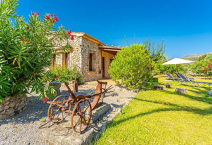 Beautiful villa . - Can Llobera . (Galería de imágenes) }}