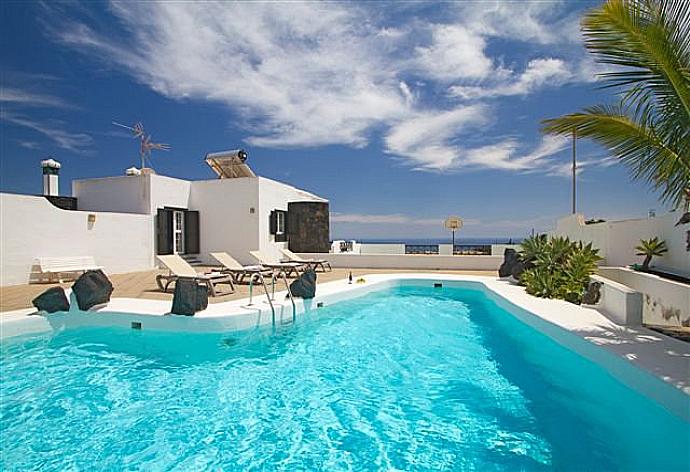 Beautiful villa with private pool and terrace  . - Villa Angela Vista . (Photo Gallery) }}