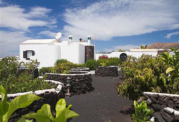 Garden area . - Villa Angela Vista . (Photo Gallery) }}