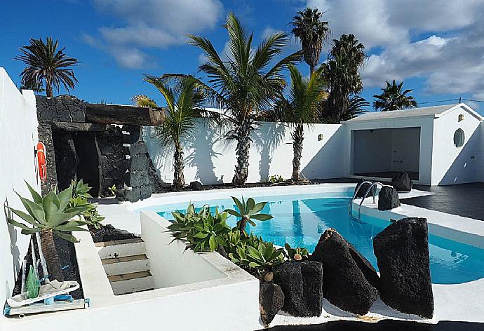Beautiful villa with private pool and terrace  . - Villa Angela Vista . (Photo Gallery) }}