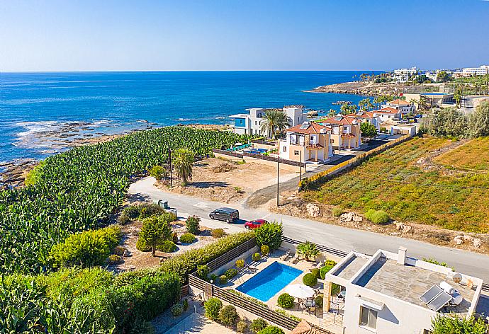 Aerial view of Villa Felice . - Villa Felice . (Galerie de photos) }}