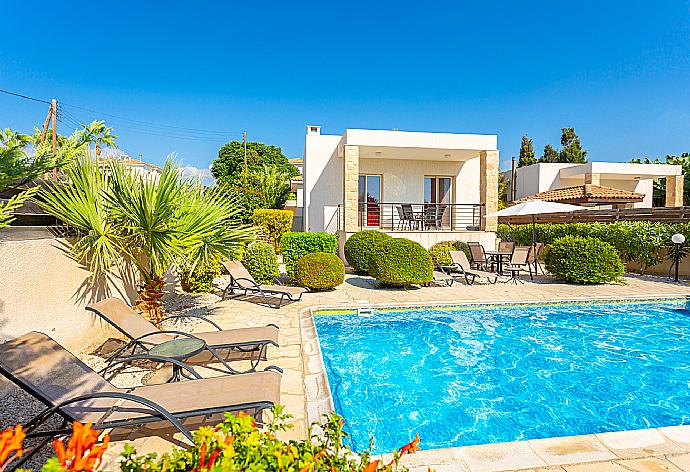 Beautiful villa with private pool and terrace with sea views . - Villa Felice . (Galería de imágenes) }}