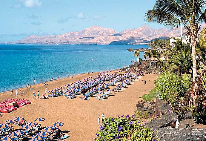 Local beach . - Apartamento Juana Rosa . (Галерея фотографий) }}