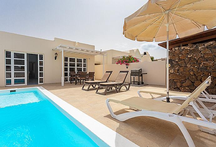 Beautiful villa with private pool and terrace . - Villa Casita Cinco . (Photo Gallery) }}