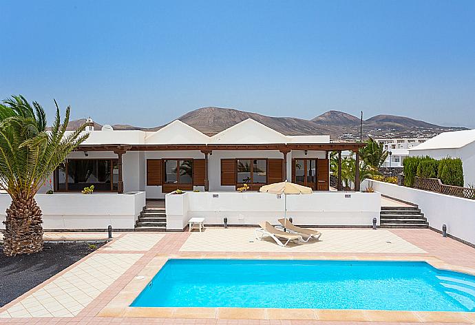 Beautiful villa with private pool and terrace . - Villa Dorada . (Photo Gallery) }}