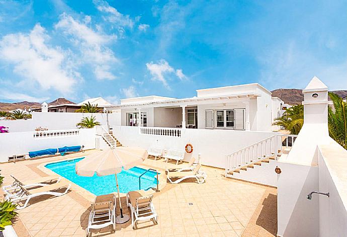 Beautiful villa with private pool and terrace . - Villa Mar Azul . (Fotogalerie) }}