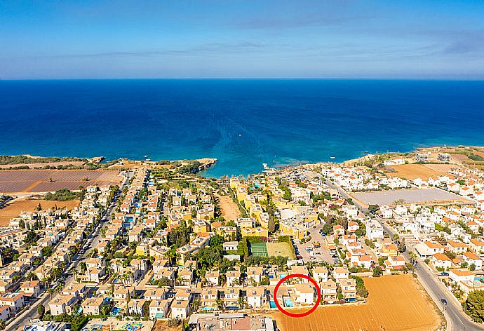 Aerial view showing location of Villa Miranda . - Villa Miranda . (Fotogalerie) }}