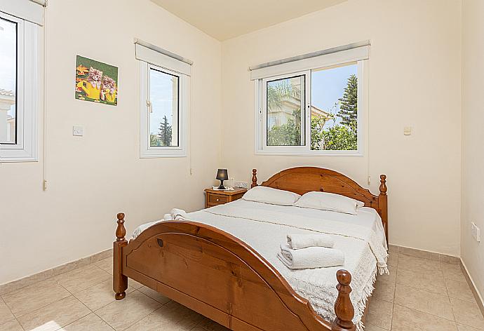 Double bedroom with A/C . - Villa Clara . (Photo Gallery) }}