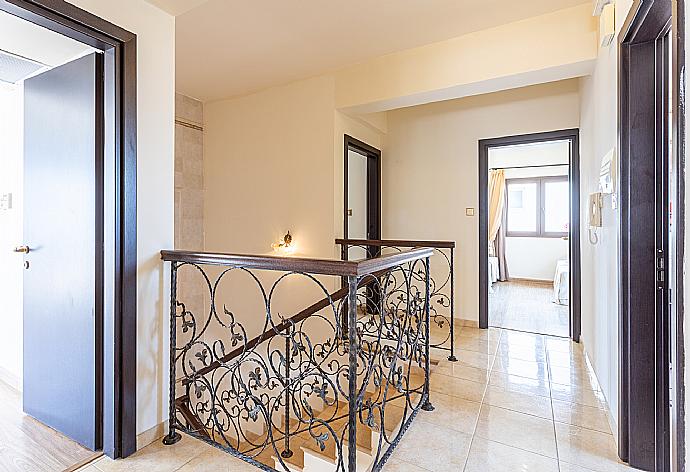First floor . - Villa  Elysia . (Photo Gallery) }}