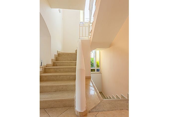 Stairway . - Villa Astro . (Photo Gallery) }}