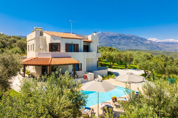 Villa Armi