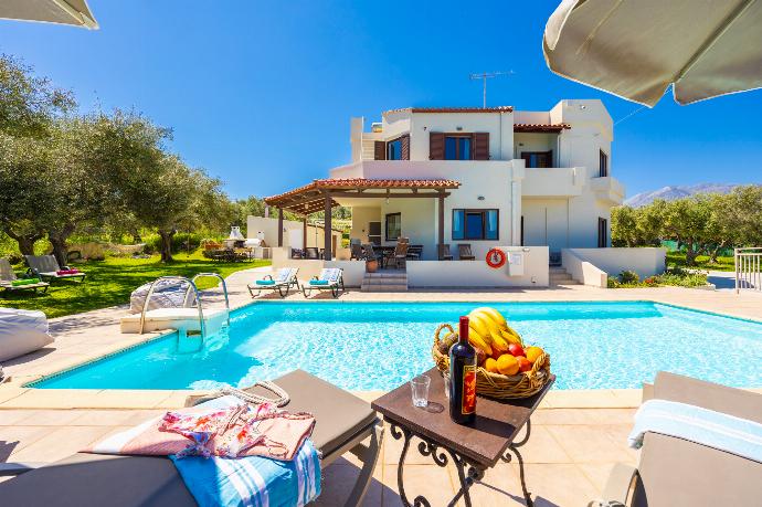 Villa Armi