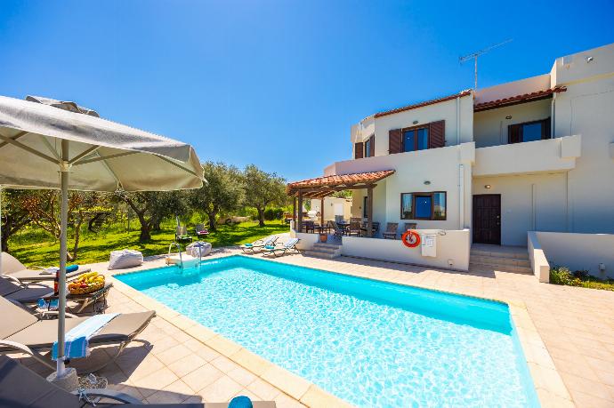Villa Armi