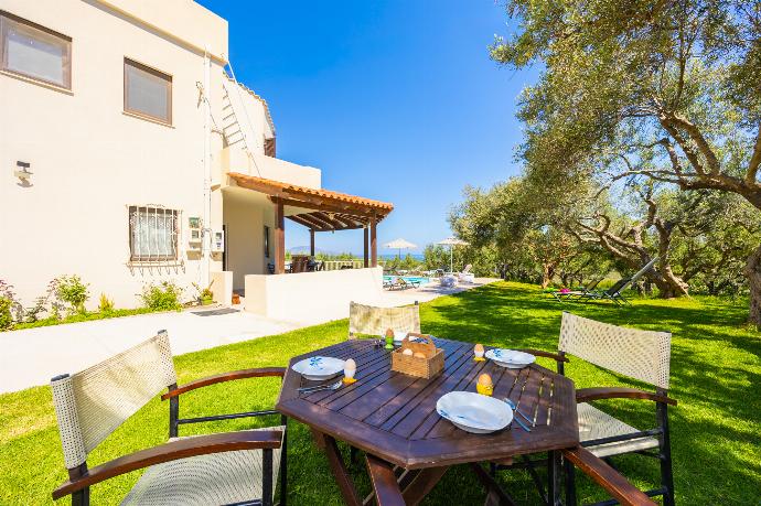 Villa Armi
