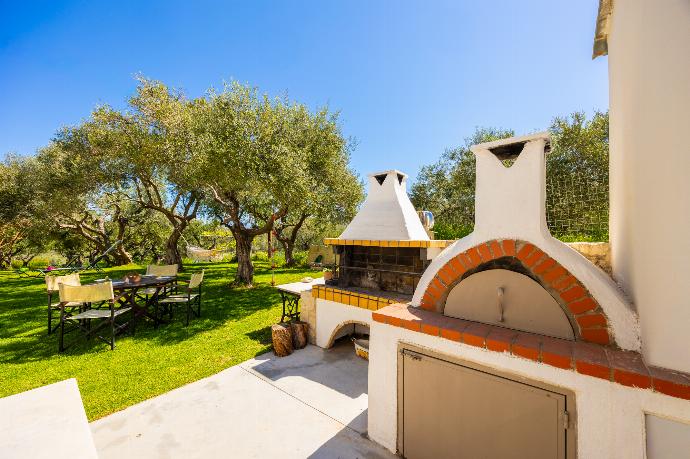 Villa Armi