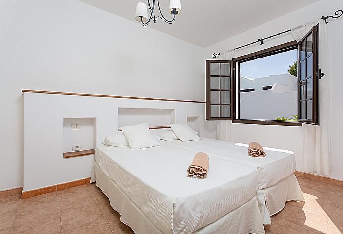 Twin bedroom . - Villa Princesa Guayarmina . (Galería de imágenes) }}