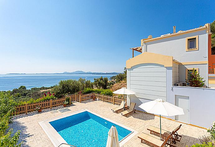 ,Beautiful villa with private pool and terrace with panoramic sea views . - Villa Alya . (Галерея фотографий) }}