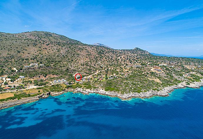 Aerial view showing location of Skala Villa Blue . - Skala Villa Blue . (Fotogalerie) }}