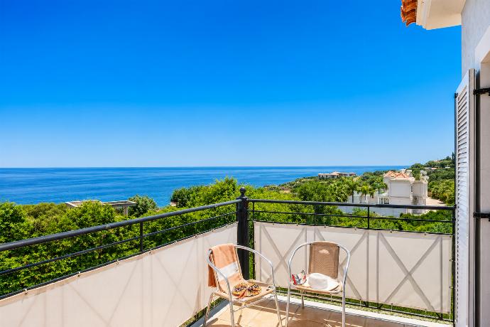 Skala Villa Blue