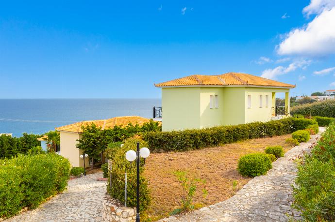 Beautiful villa with private pool and terrace with panoramic sea views . - Skala Villa Green . (Photo Gallery) }}