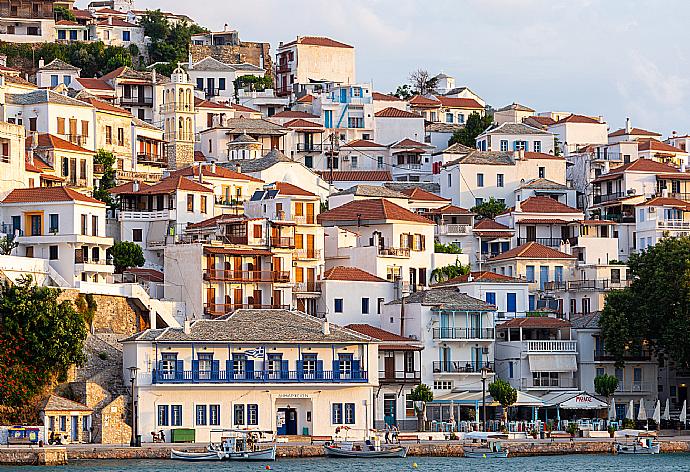 Skopelos Old Town . - Villa Glafki . (Галерея фотографий) }}