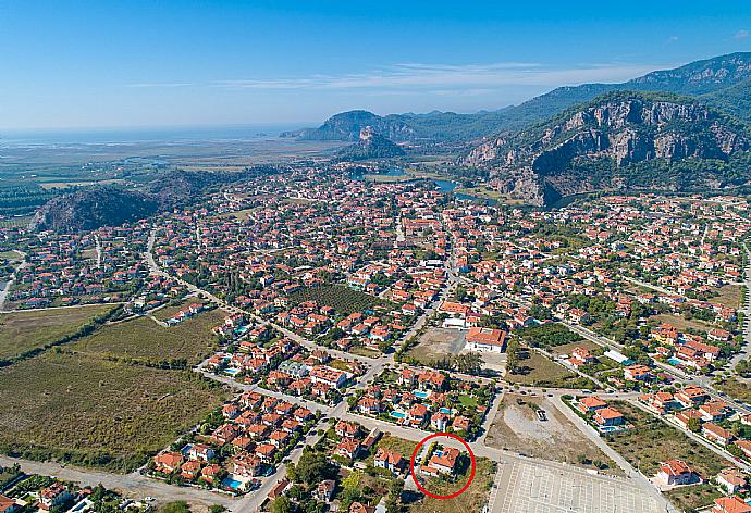 Aerial view of Dalyan showing location of Villa Nirvana . - Villa Nirvana . (Photo Gallery) }}