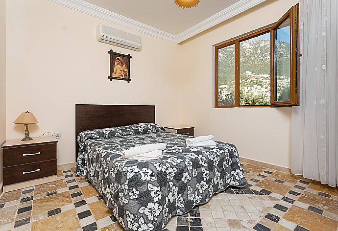 Double bedroom with A/C . - Defne Apartment . (Photo Gallery) }}