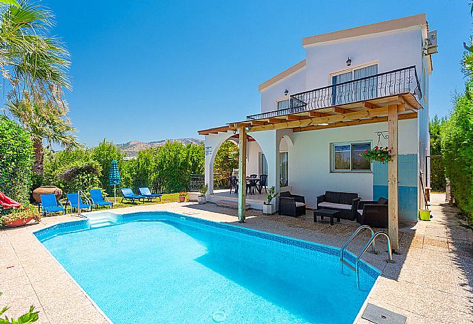 ,Beautiful villa with private pool and terrace . - Villa Aristotelis . (Photo Gallery) }}