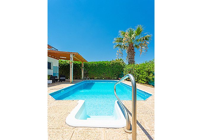Private pool and terrace . - Villa Aristotelis . (Photo Gallery) }}