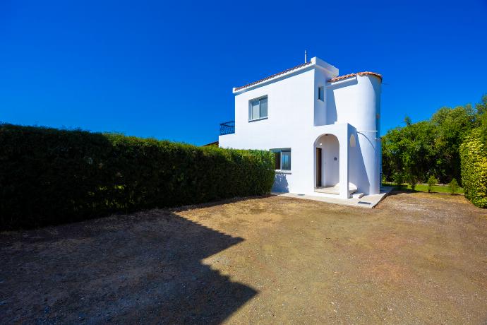  . - Villa Aristotelis . (Γκαλερί Φωτογραφιών) }}