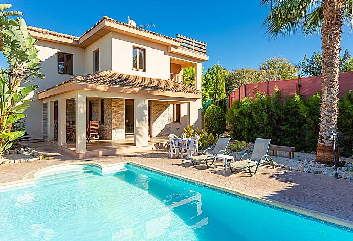 ,Beautiful villa with private pool and terrace with sea views . - Villa Kinousa 1 . (Galería de imágenes) }}