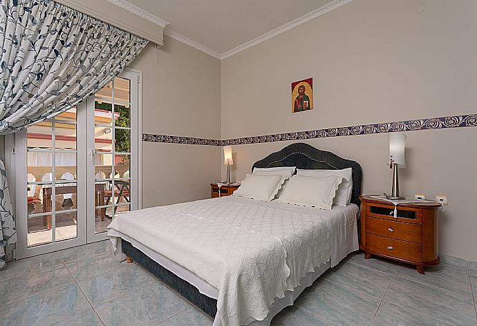 Villa Psaropouli Bedroom