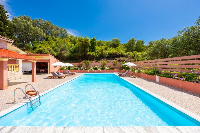 Beautiful villa with private pool and terrace . - Villa Psaropouli . (Photo Gallery) }}