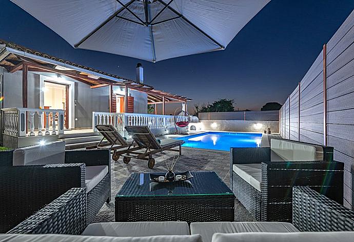 Beautiful villa with private pool and terrace . - Villa Rose . (Galería de imágenes) }}