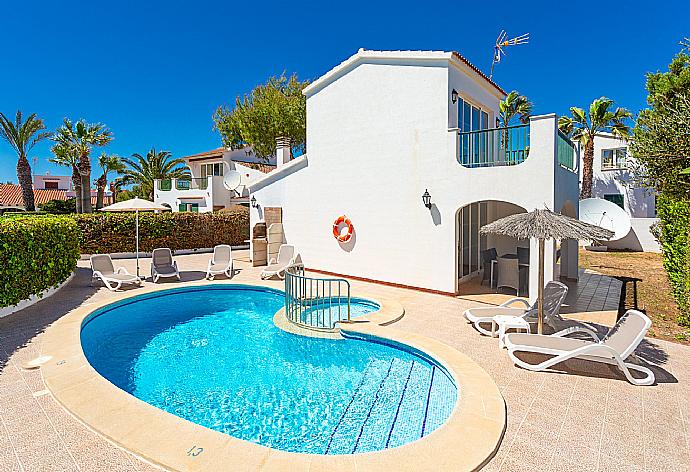 ,Beautiful villa with private pool and terrace . - Villa Carolina . (Photo Gallery) }}