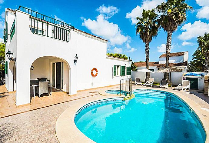 ,Beautiful villa with private pool and terrace . - Villa Raquel . (Galerie de photos) }}
