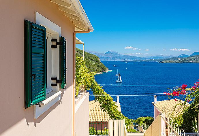 Sea views . - Villa Votsalo . (Galerie de photos) }}