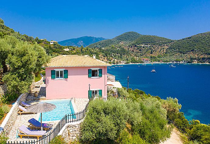 Beautiful villa with private pool and terrace with panoramic sea views . - Villa Thalassa . (Galleria fotografica) }}