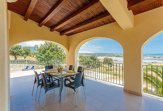 Sheltered terrace area with panoramic sea views . - Villa Annunziata . (Photo Gallery) }}