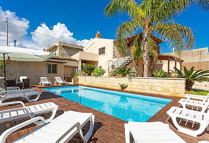 Beautiful villa with private pool and terrace . - Villa Aziz . (Galería de imágenes) }}