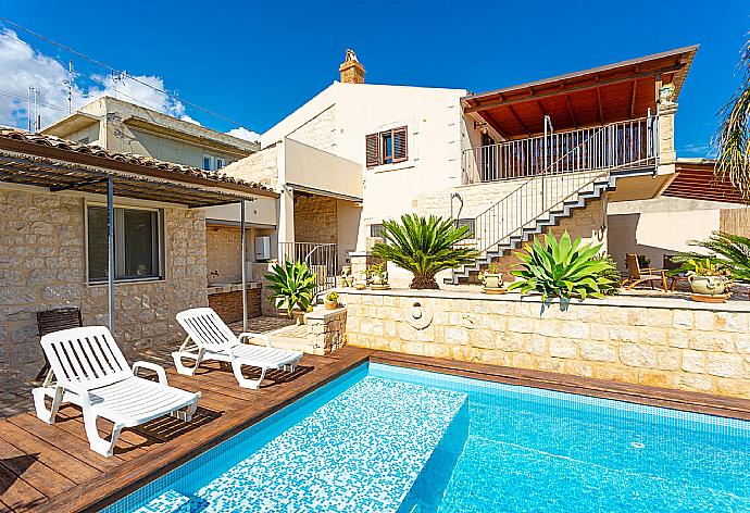 Beautiful villa with private pool and terrace . - Villa Aziz . (Galería de imágenes) }}