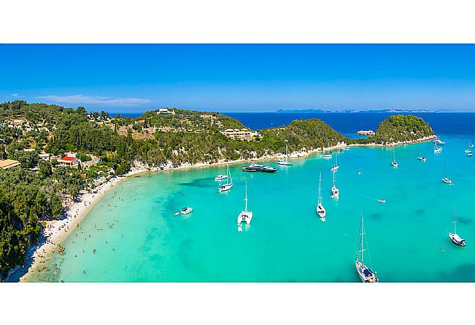 Lakka beach . - Villa Stephania . (Галерея фотографий) }}