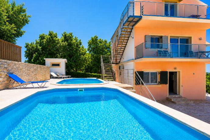 Beautiful villa with private pools and terrace with sea views . - Villa Stephania . (Galleria fotografica) }}
