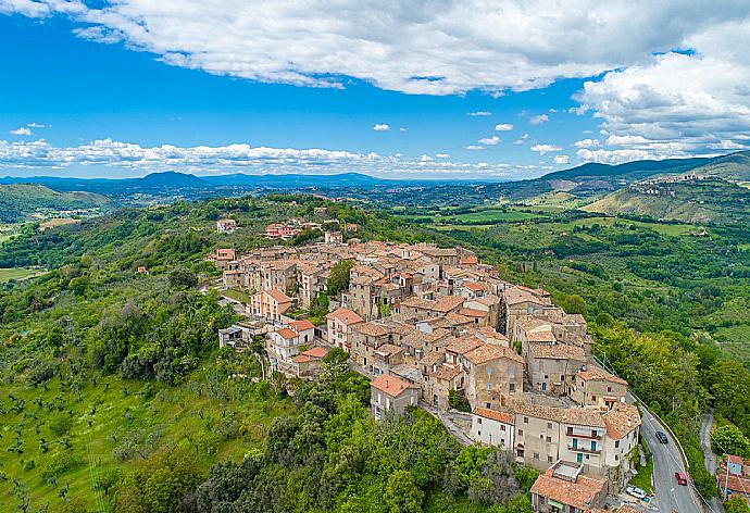 Montenero Sabino, Rieti  . - Villa Casale Terra Farfa . (Photo Gallery) }}