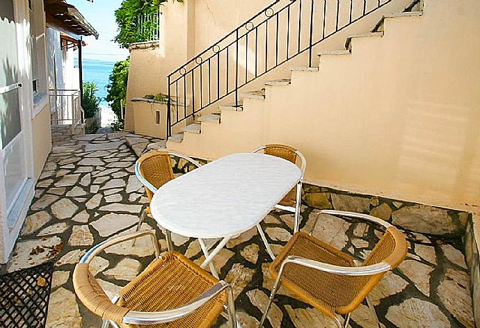 terrace area . - Fotini . (Photo Gallery) }}