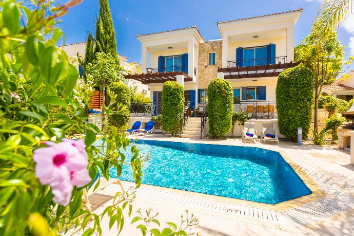 Beautiful villa with private pool and terrace  . - Villa Galina . (Galería de imágenes) }}